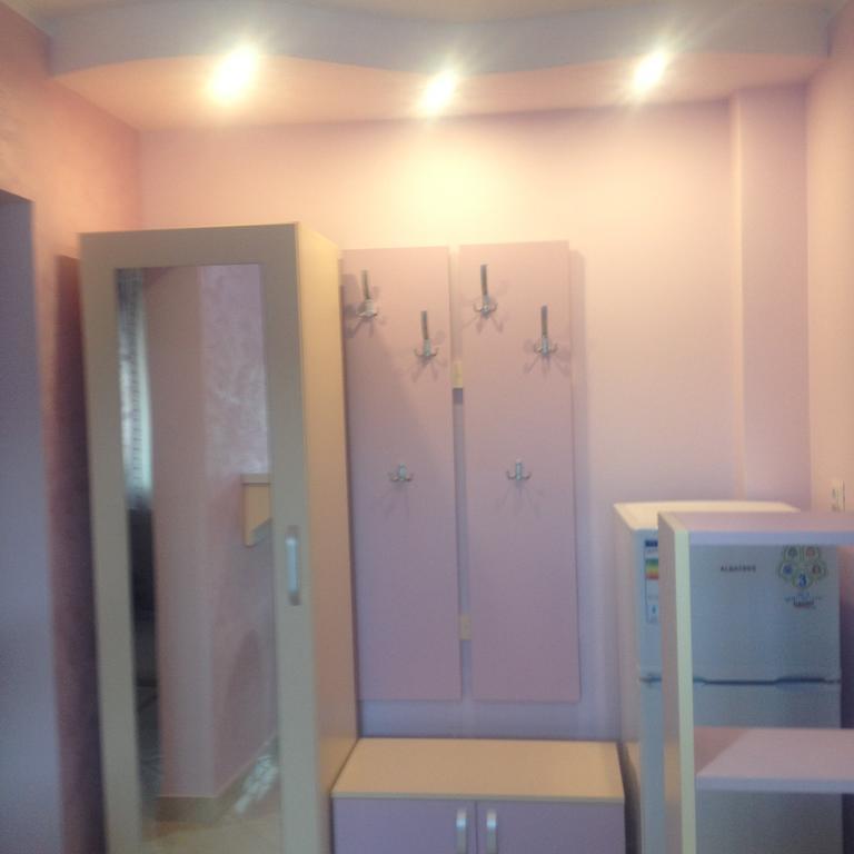 Km 0 Residence بياترا نام المظهر الخارجي الصورة